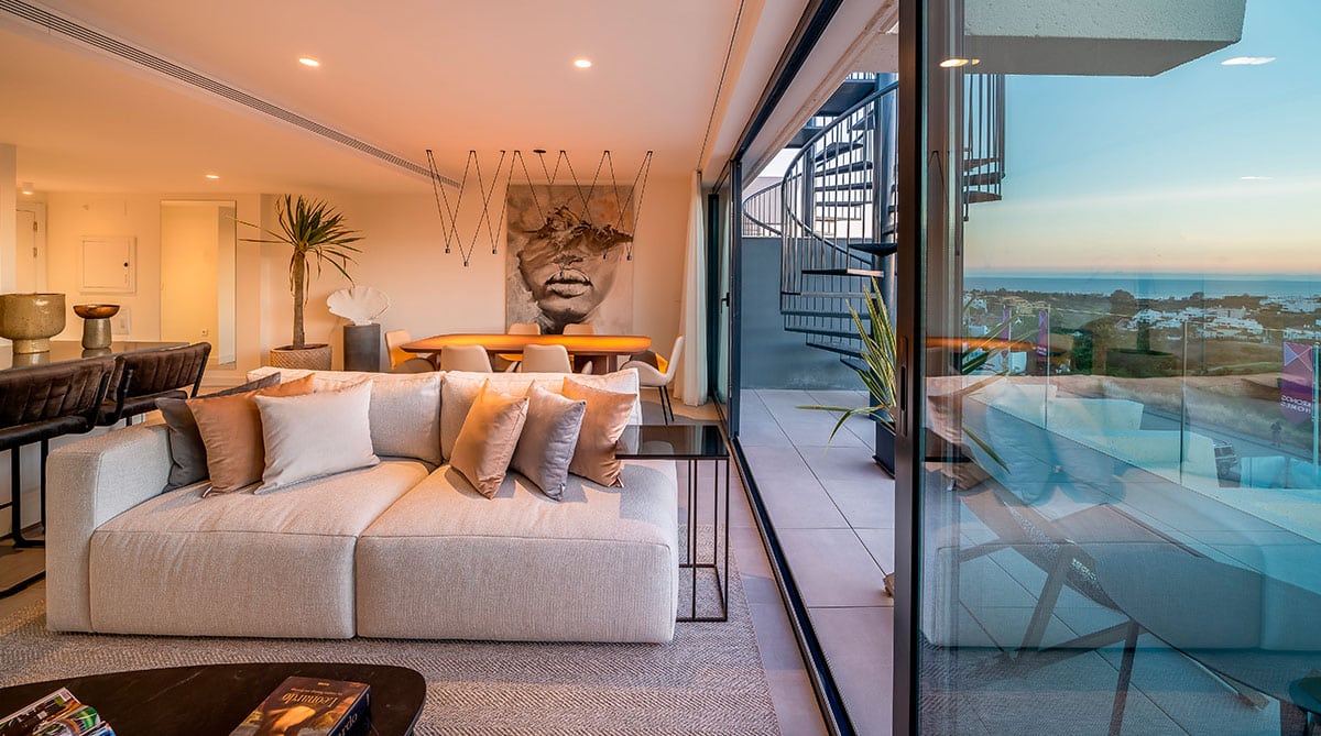 penthouse in oasis 325 estepona